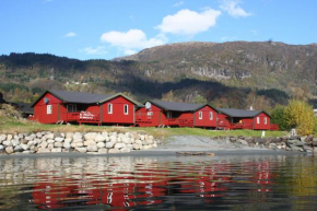  Sauda Fjord Camping  Сёуда Сьене